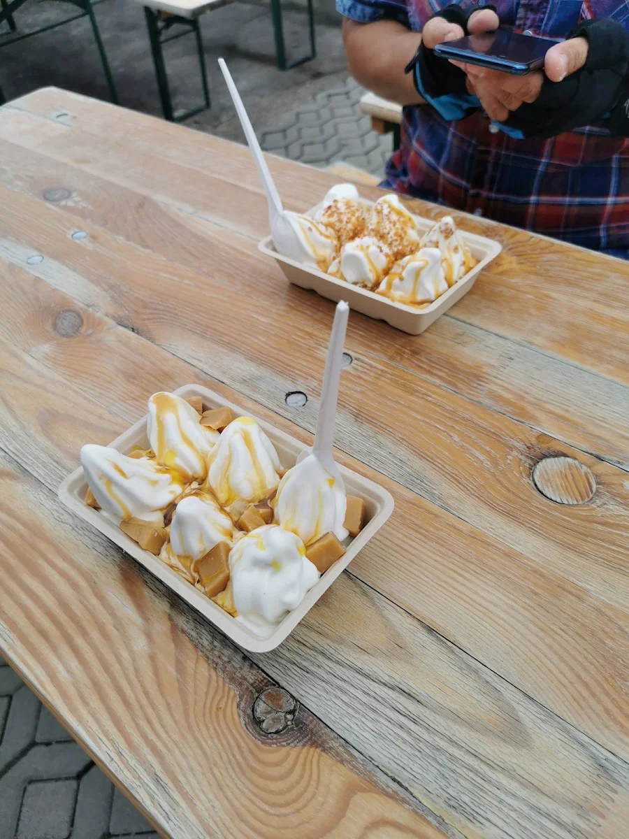 Softeis Mit Caramel