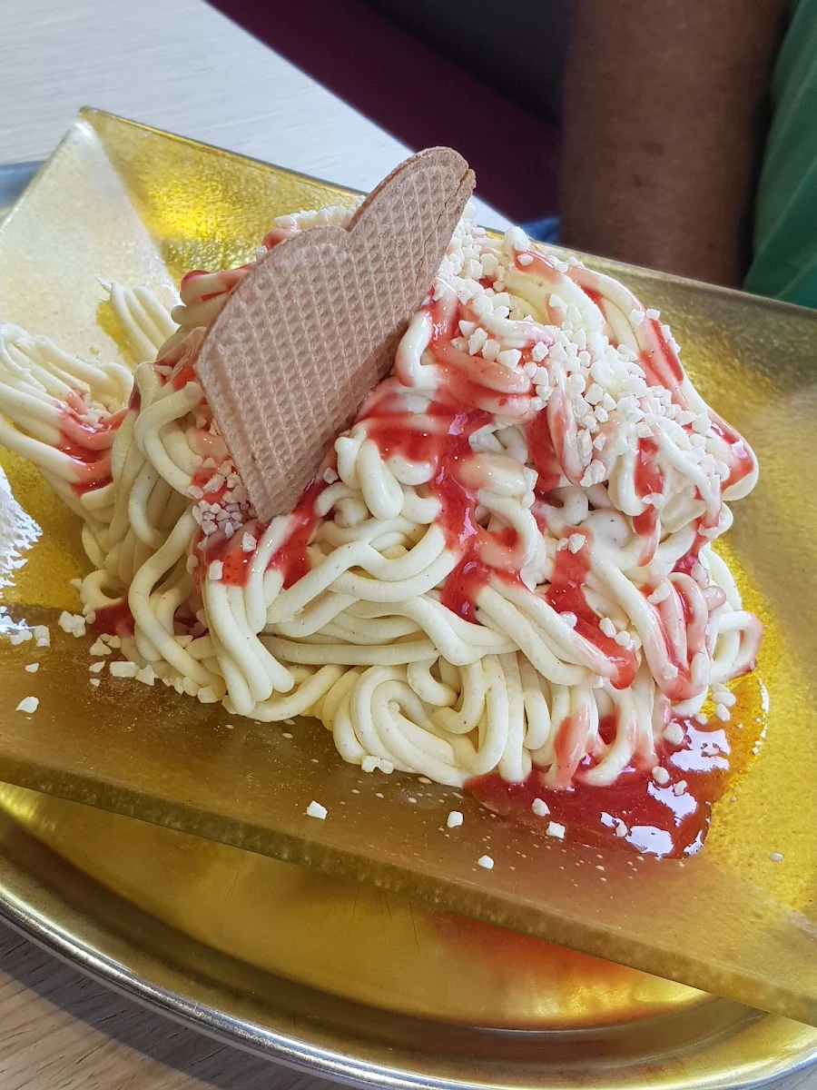 Spaghetti Eis