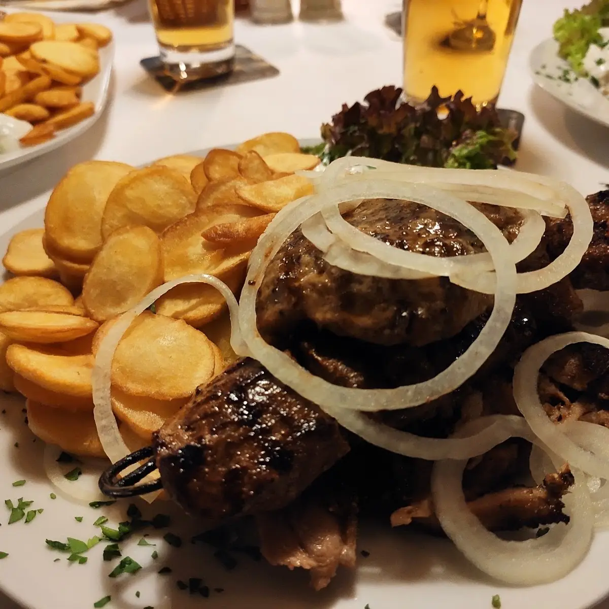 Georgios-teller