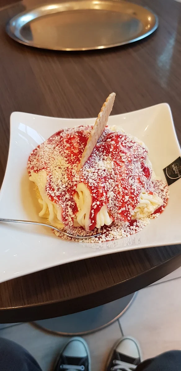 Spaghetti Eis
