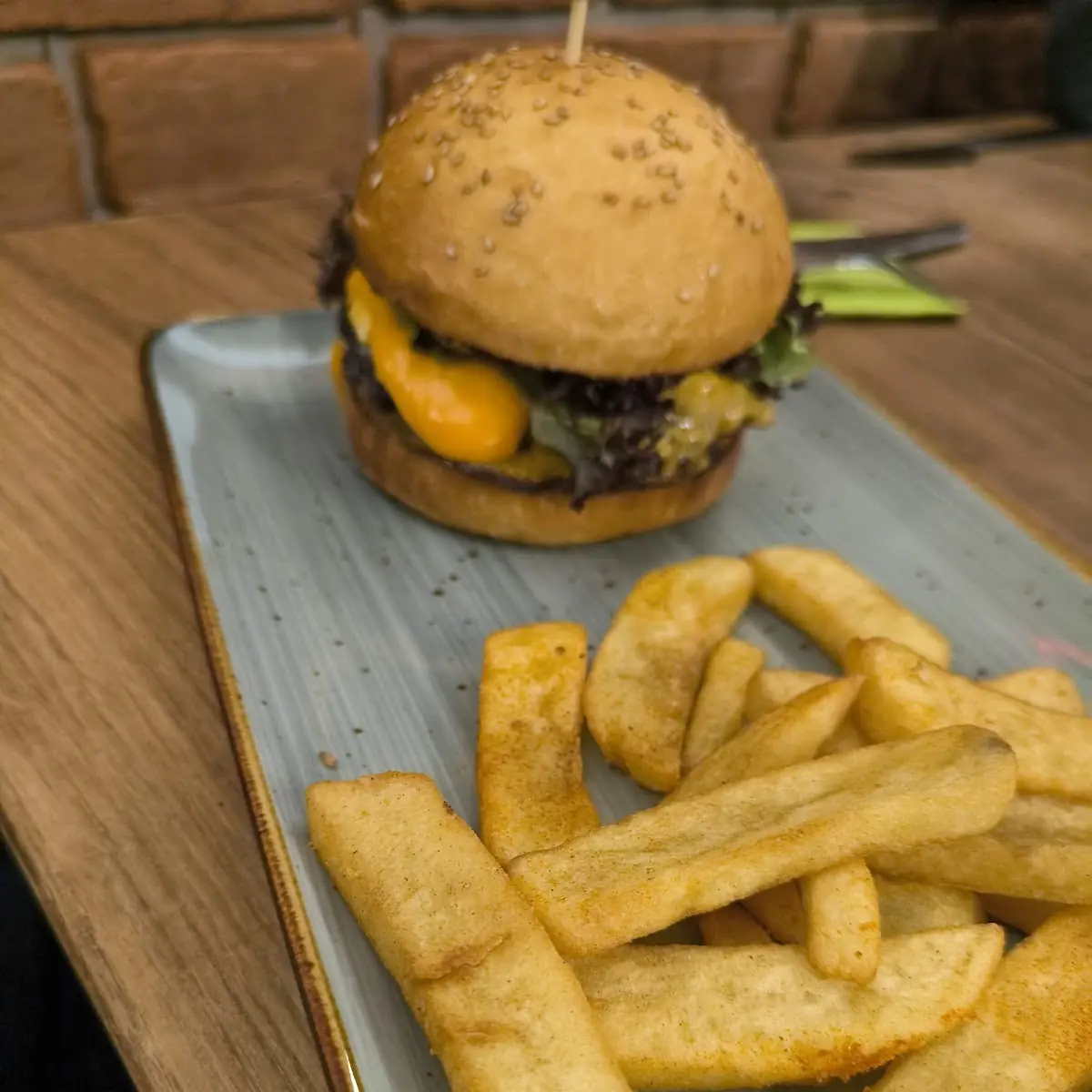 Cheeseburger