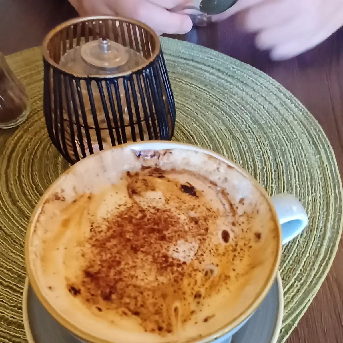 Milchkaffee, Restaurant Kanitz