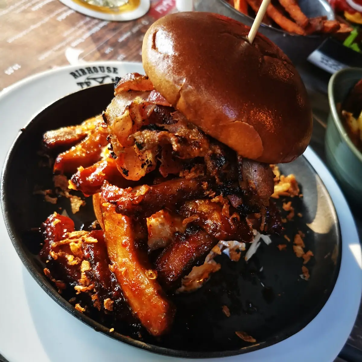 Rippchen Burger