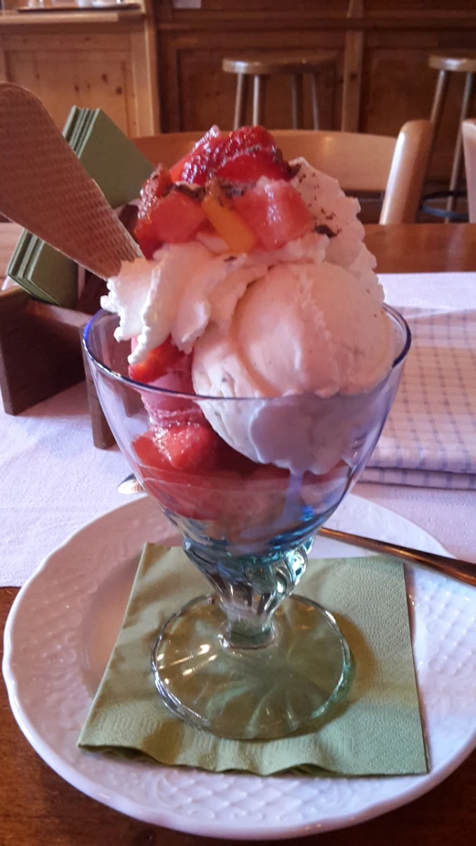 Früchtebecher