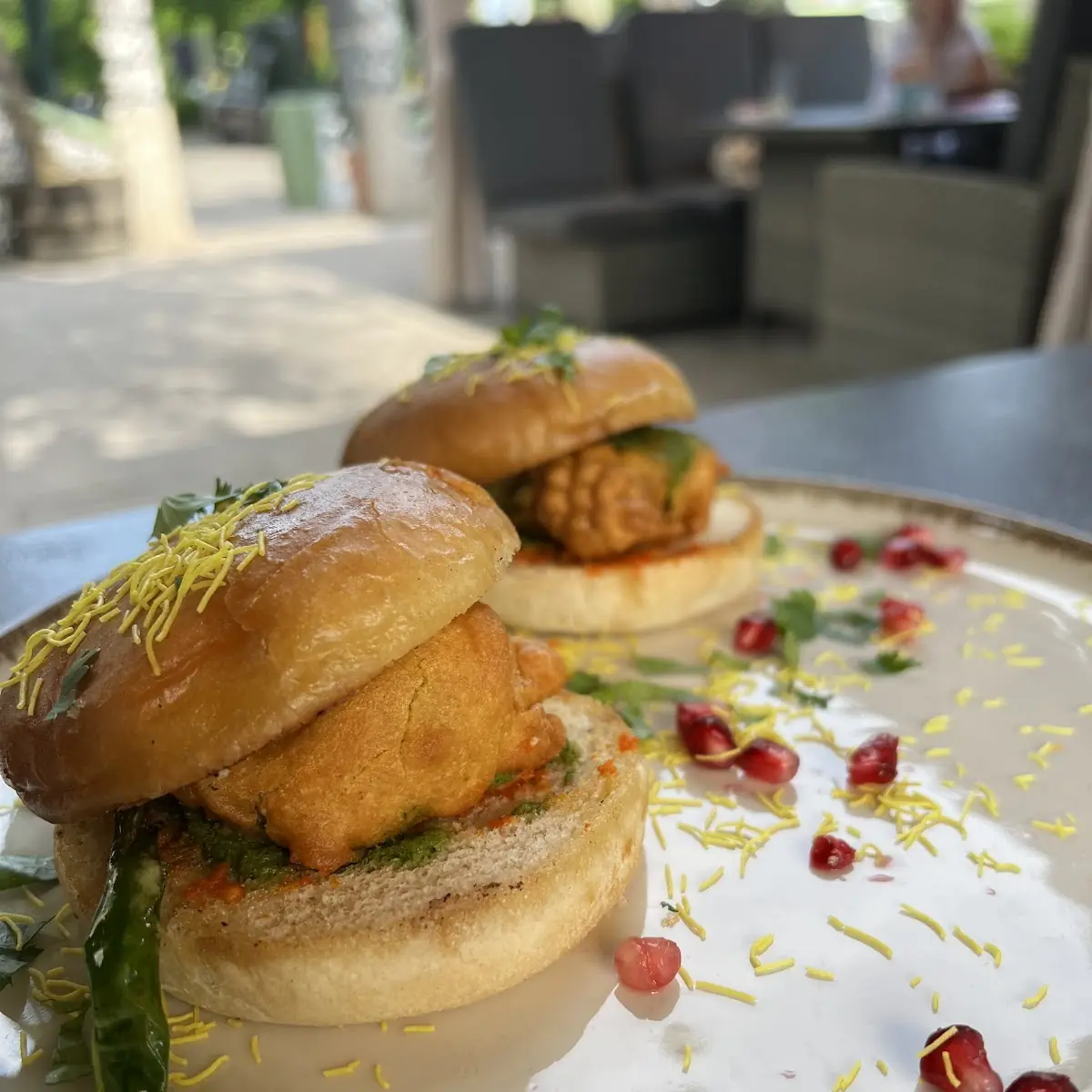 Vadapav