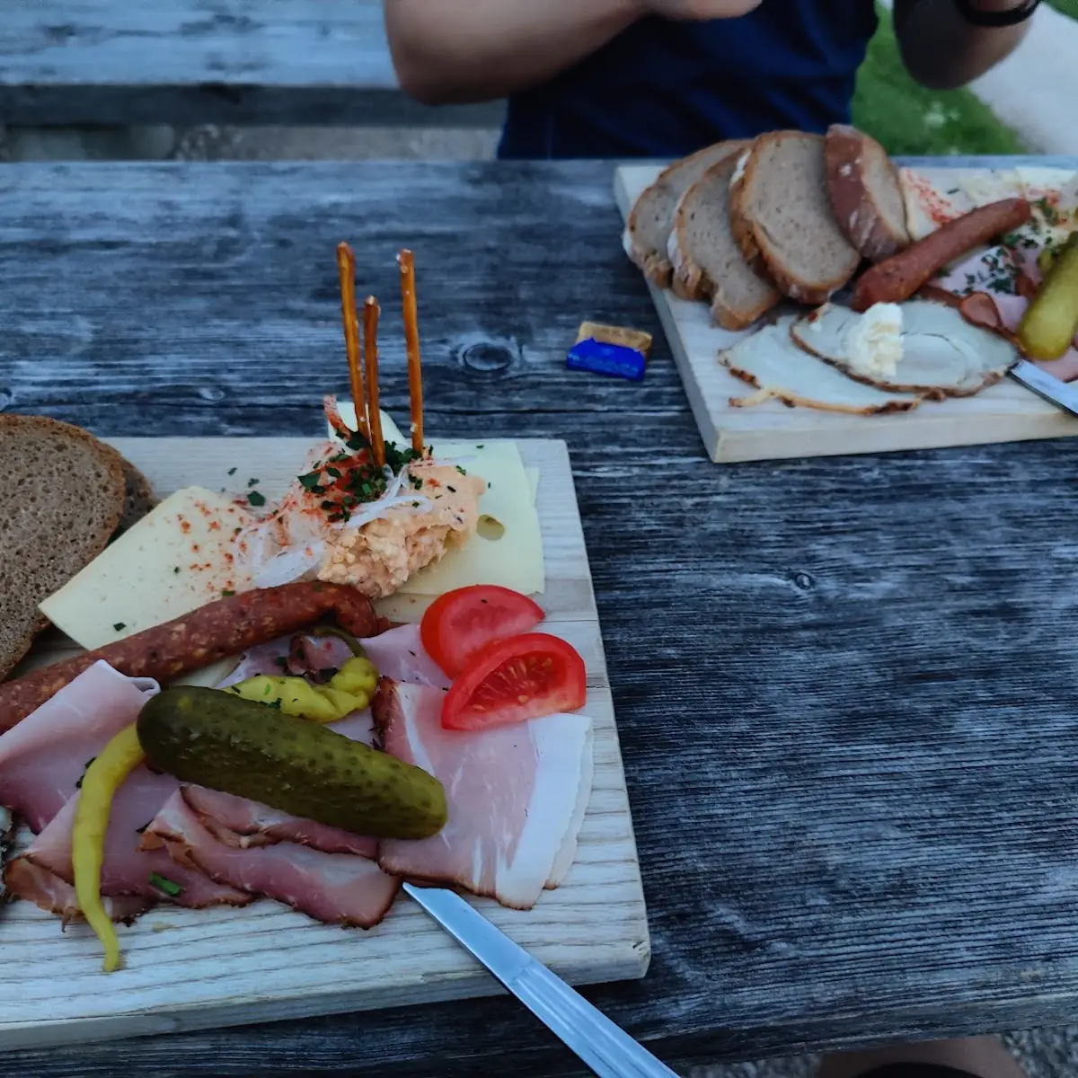 Almbrotzeit