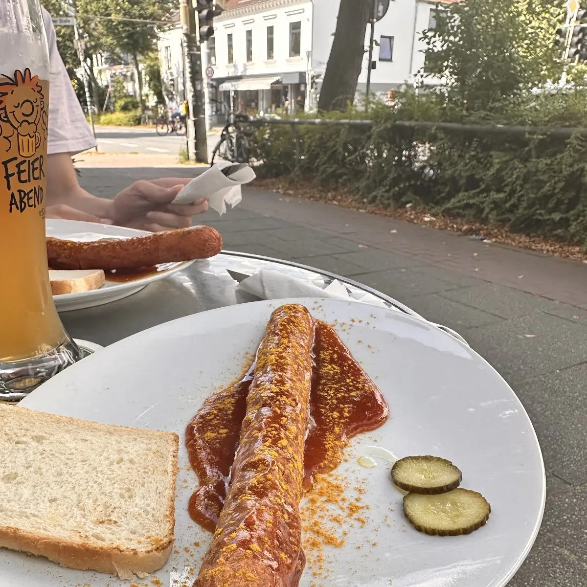 Highlights, Schons Grillgaststätte