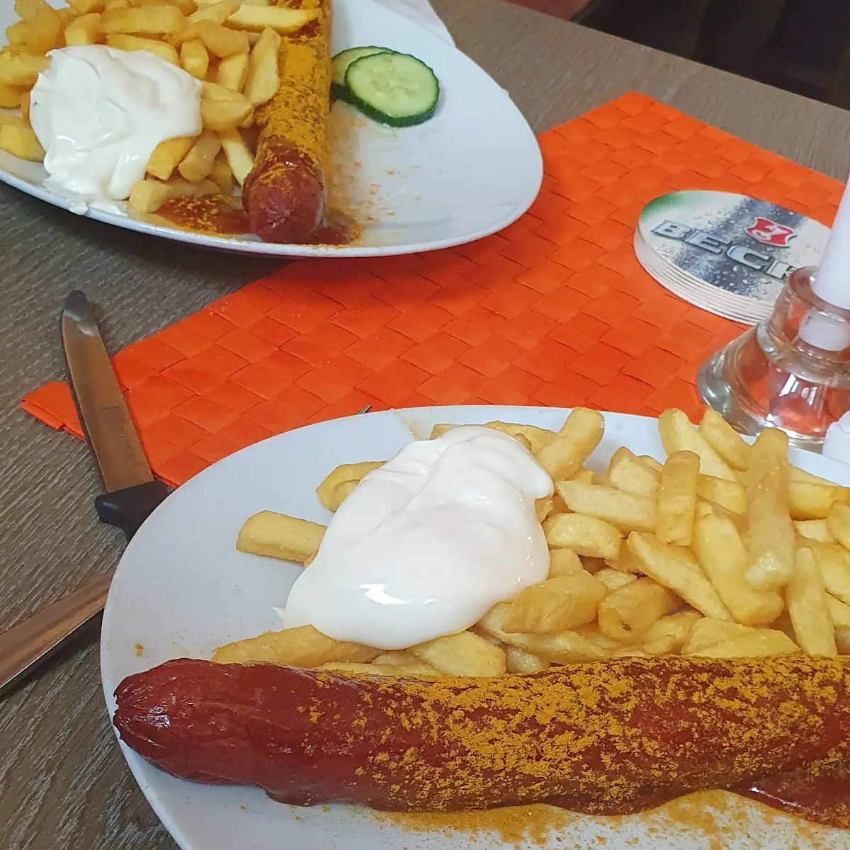 Highlights, Schons Grillgaststätte