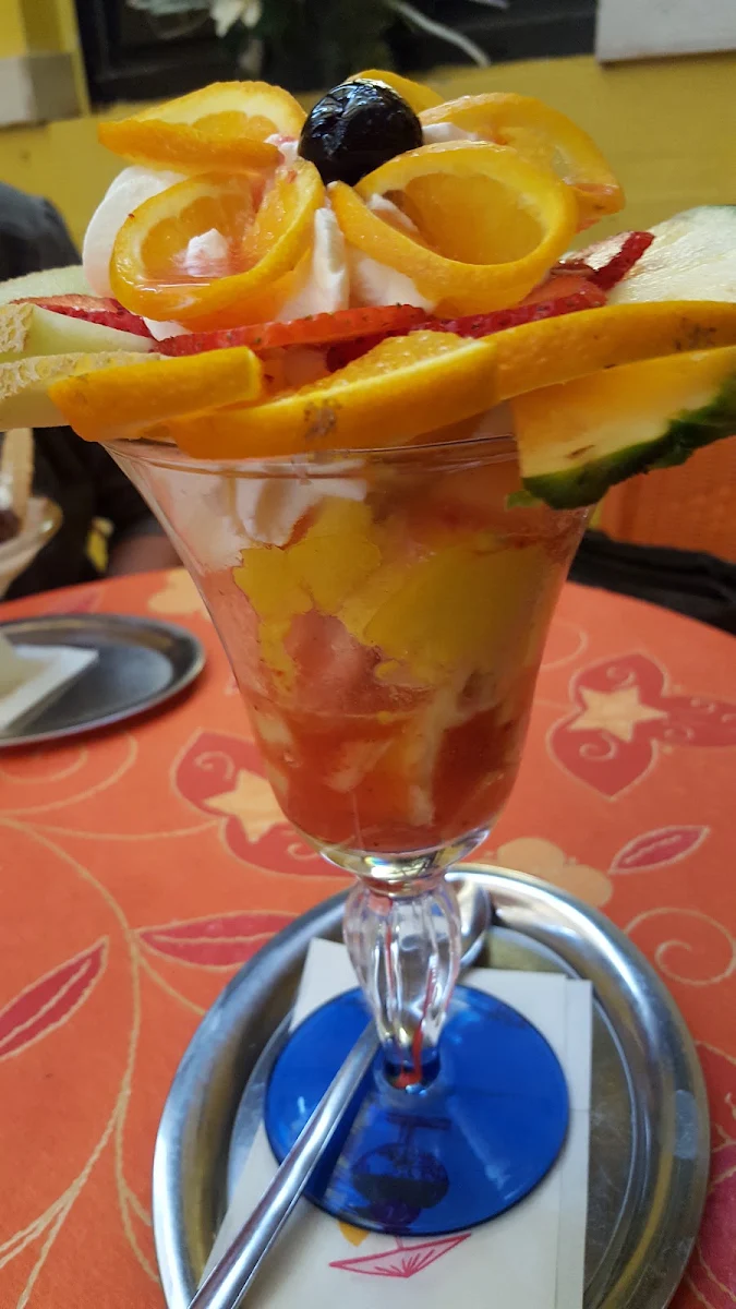 Fruchtbecher