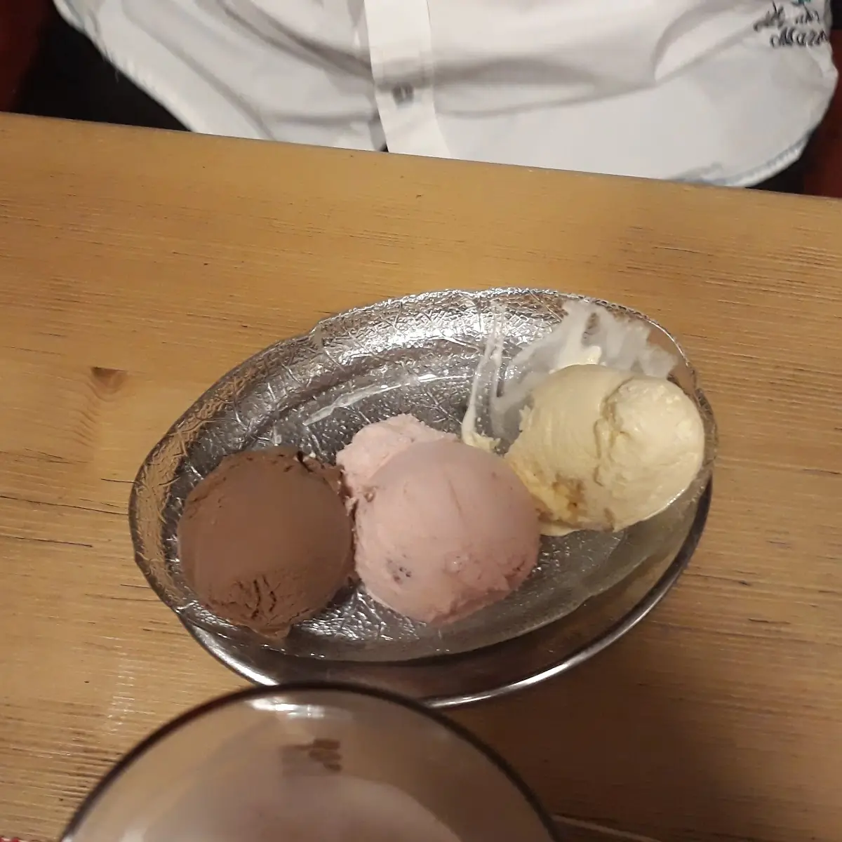 Gemischtes Eis