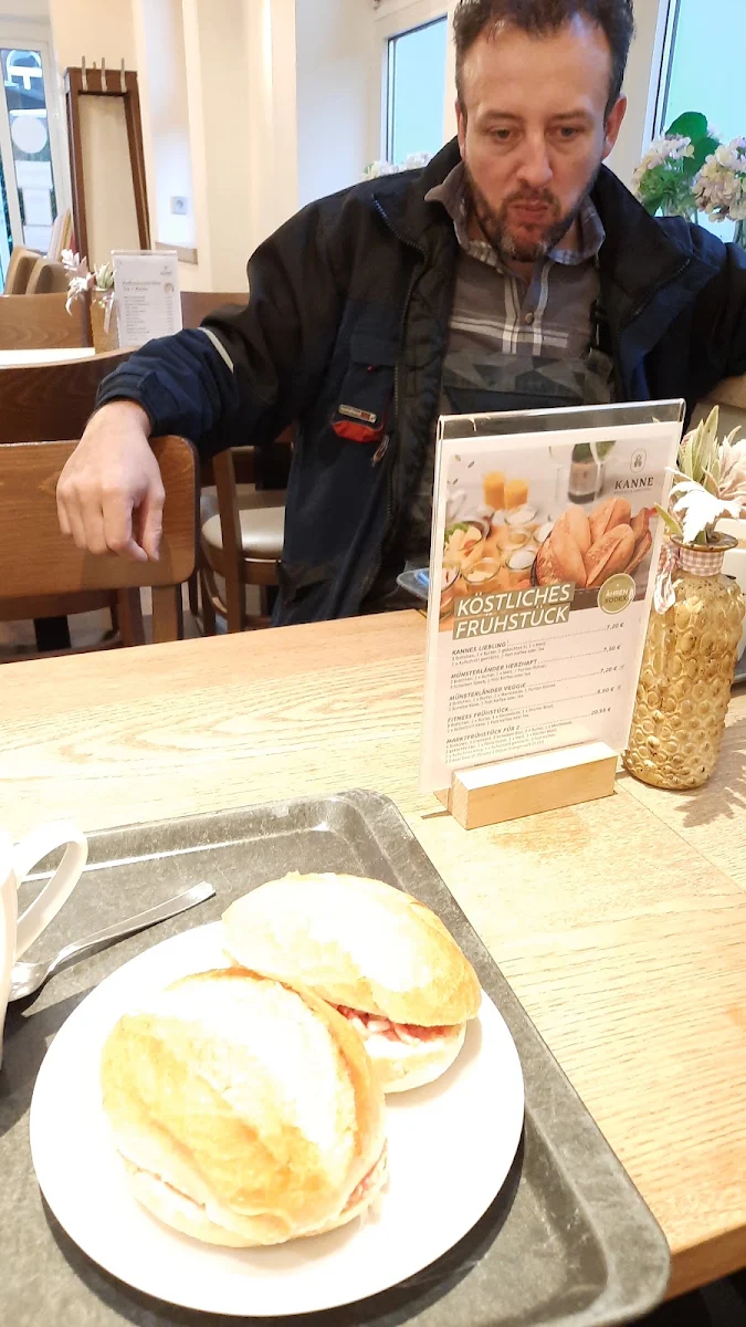 Mett Brötchen, Bäckerei Kanne Filiale Alstedde