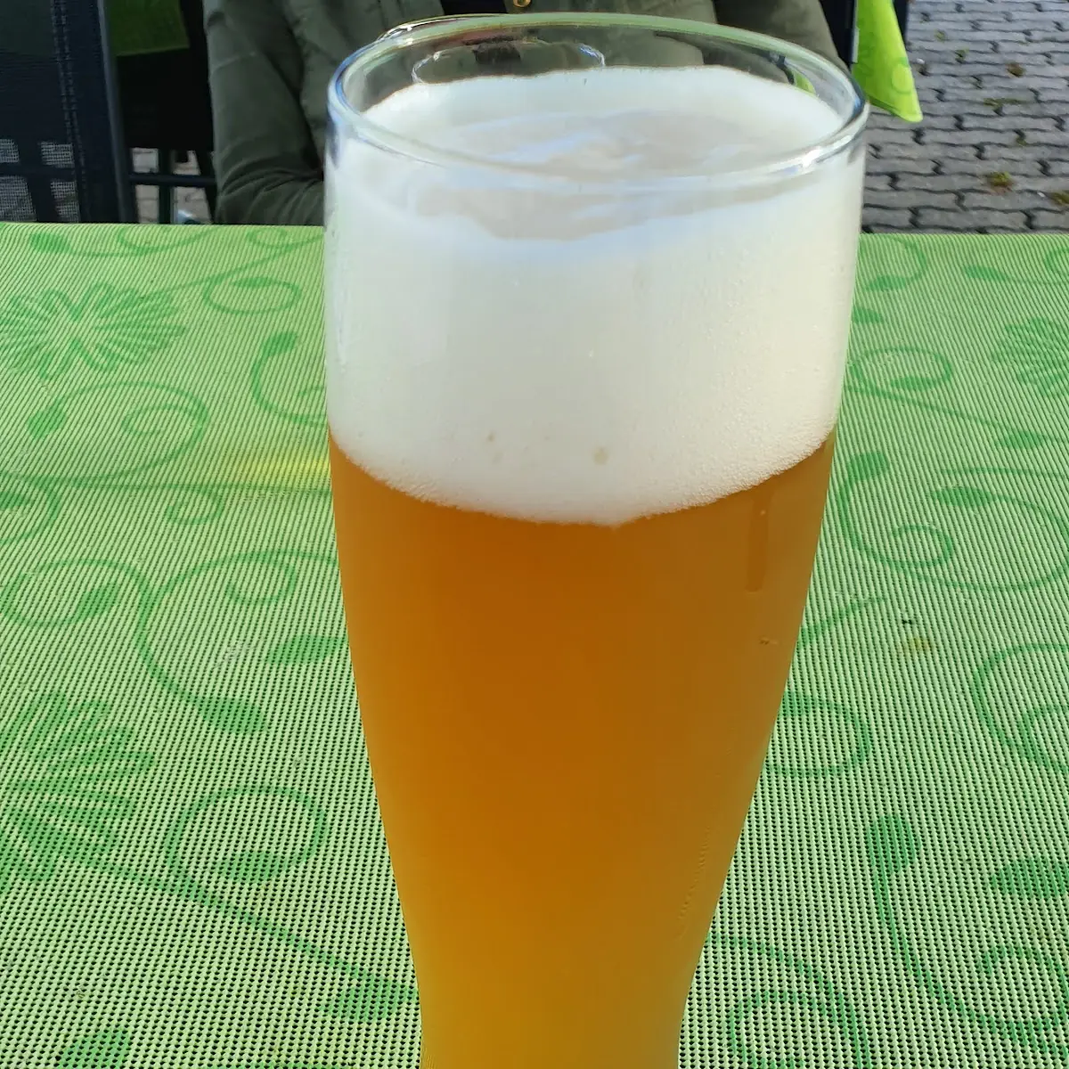 Hefeweizen Hell
