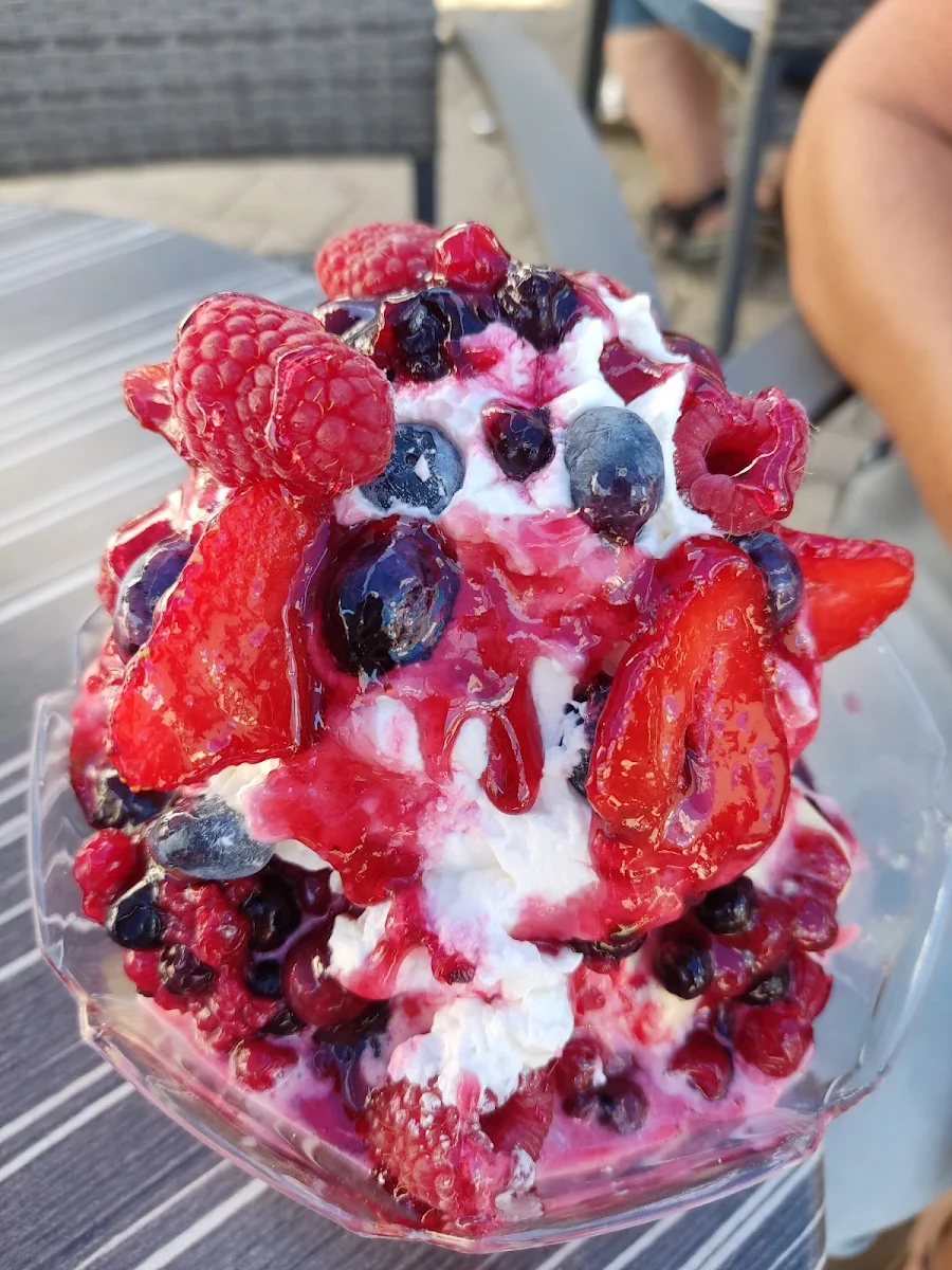 Waldfruchtbecher