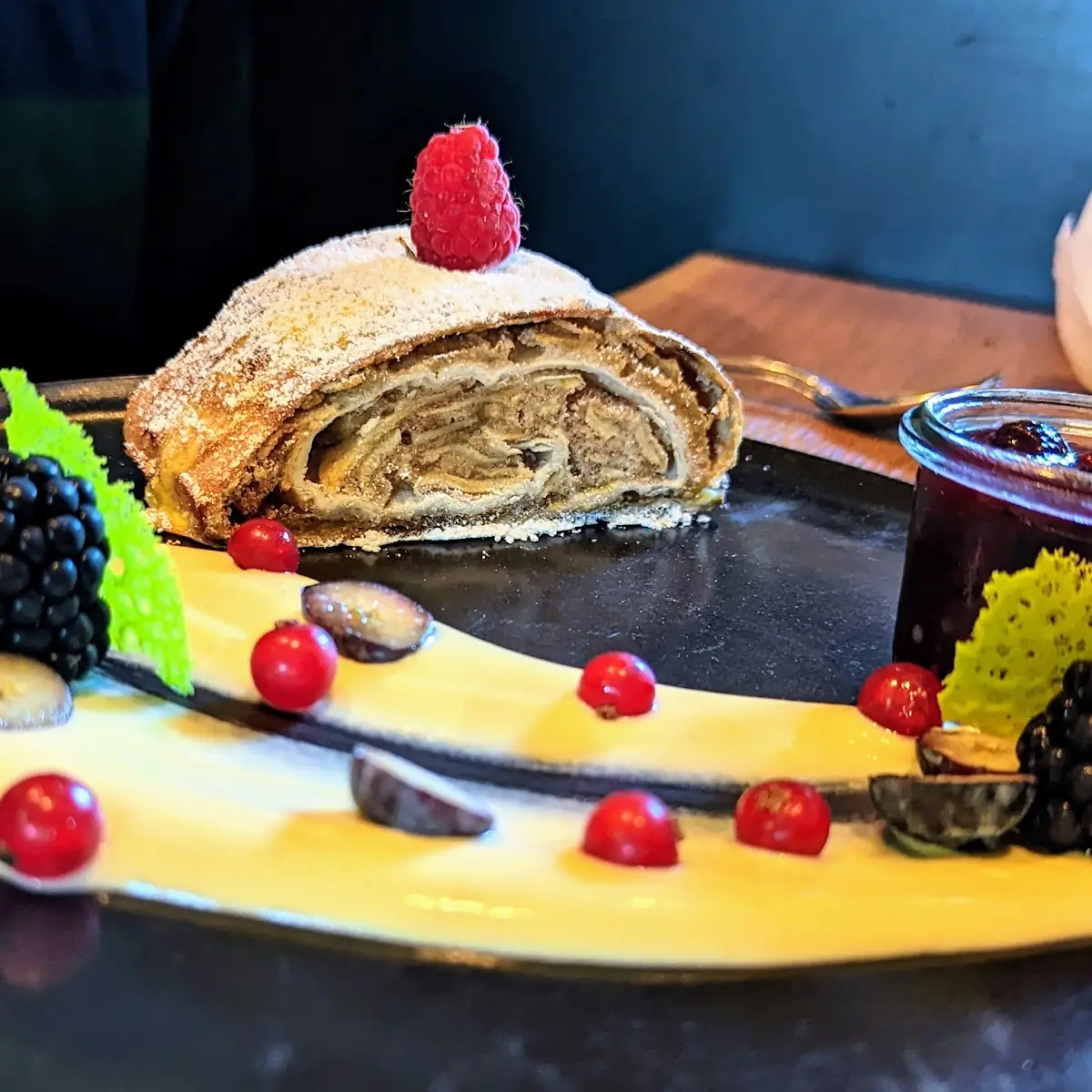 Apfelstrudel