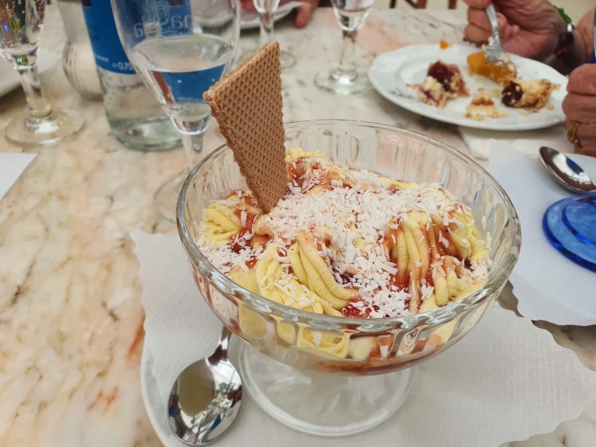 Spaghetti Eis