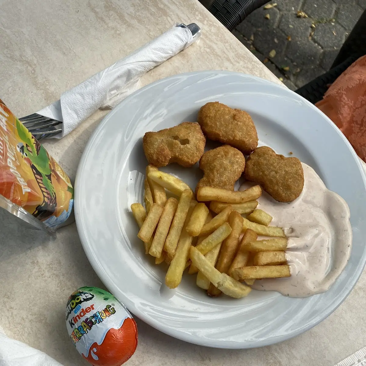 Kinder Menü