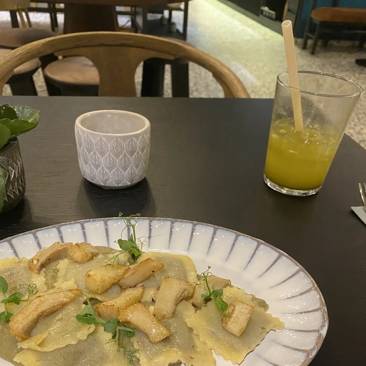 Пельмени, Gaia Restaurant