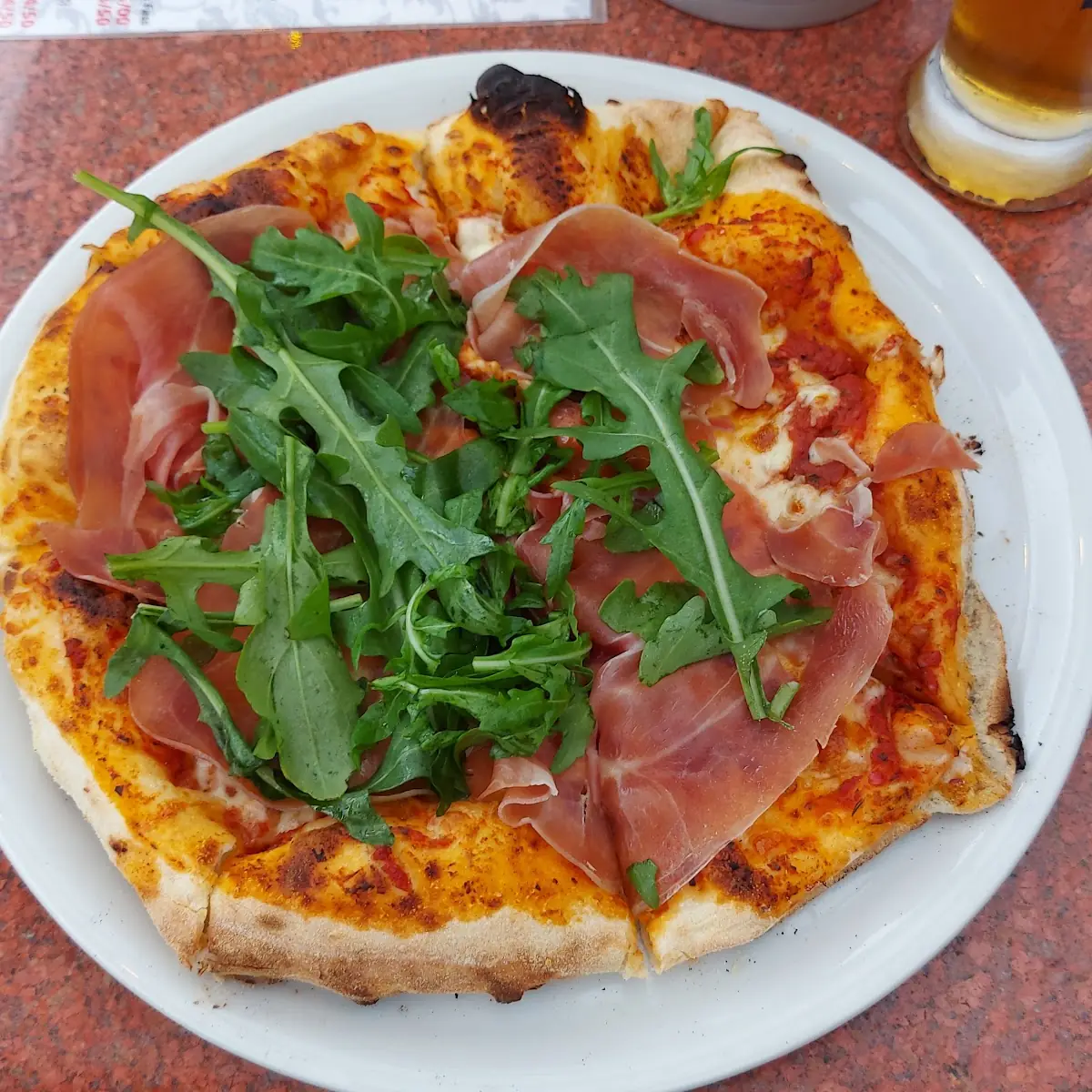 Pizza Serrano