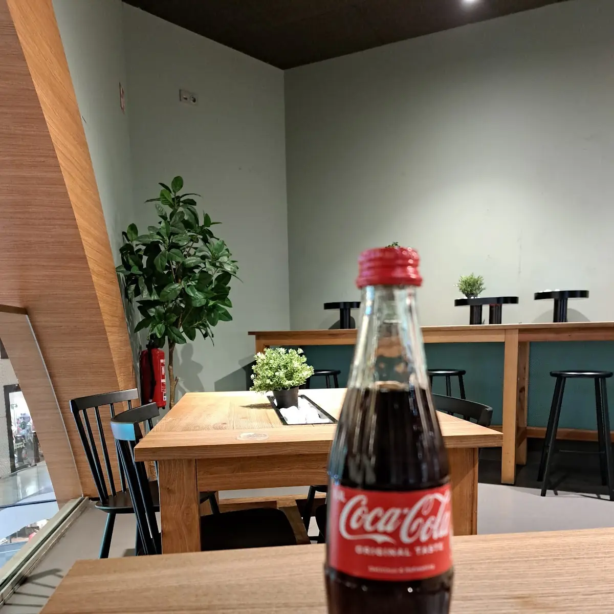 Cola
