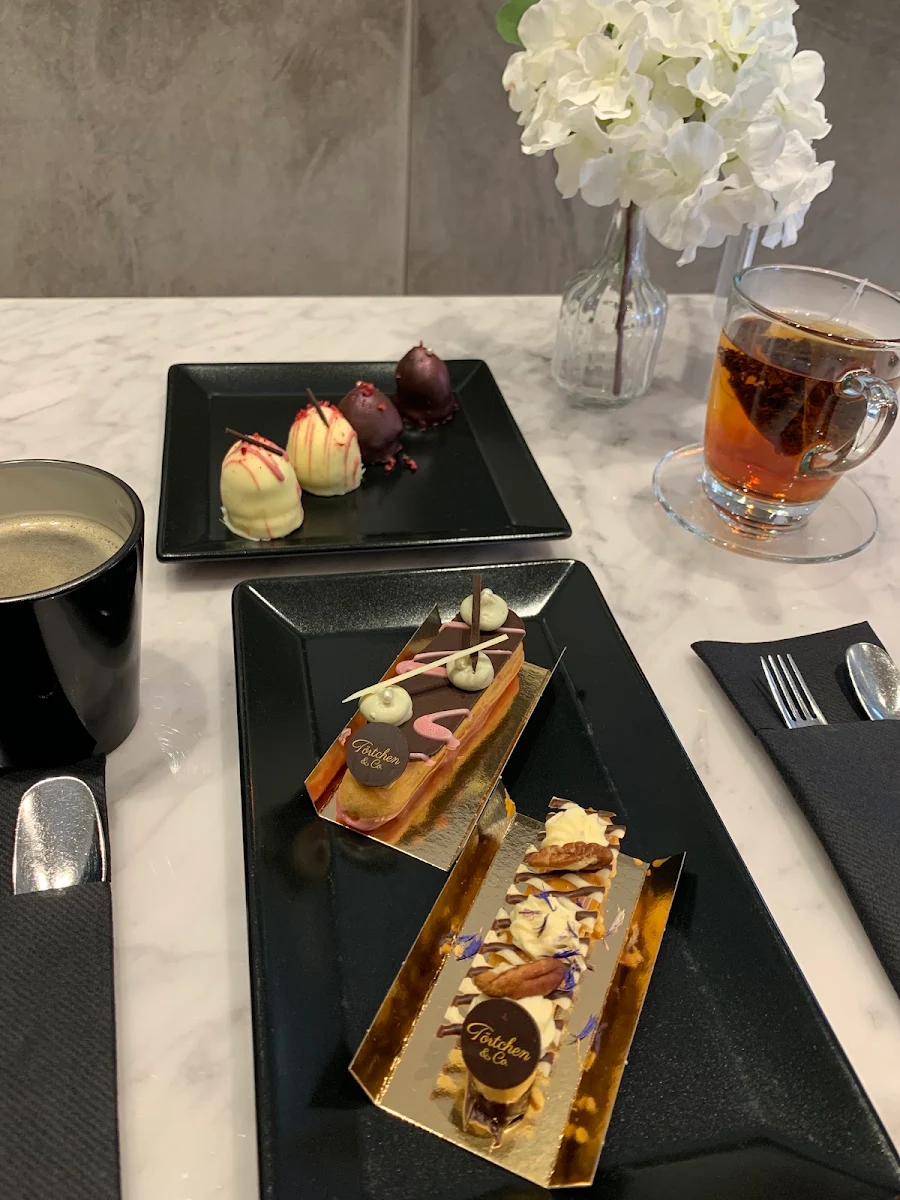 Eclairs
