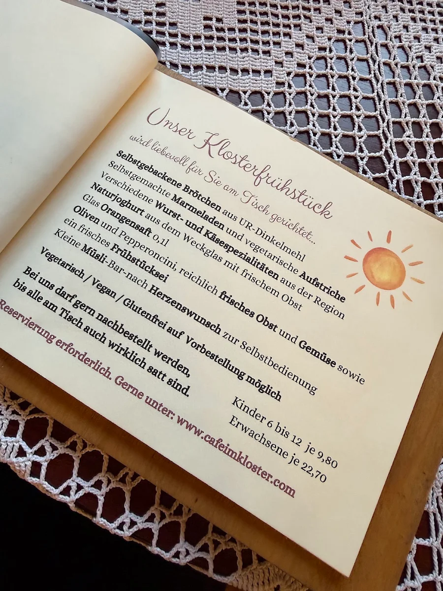 Speisekarte, Café im Kloster