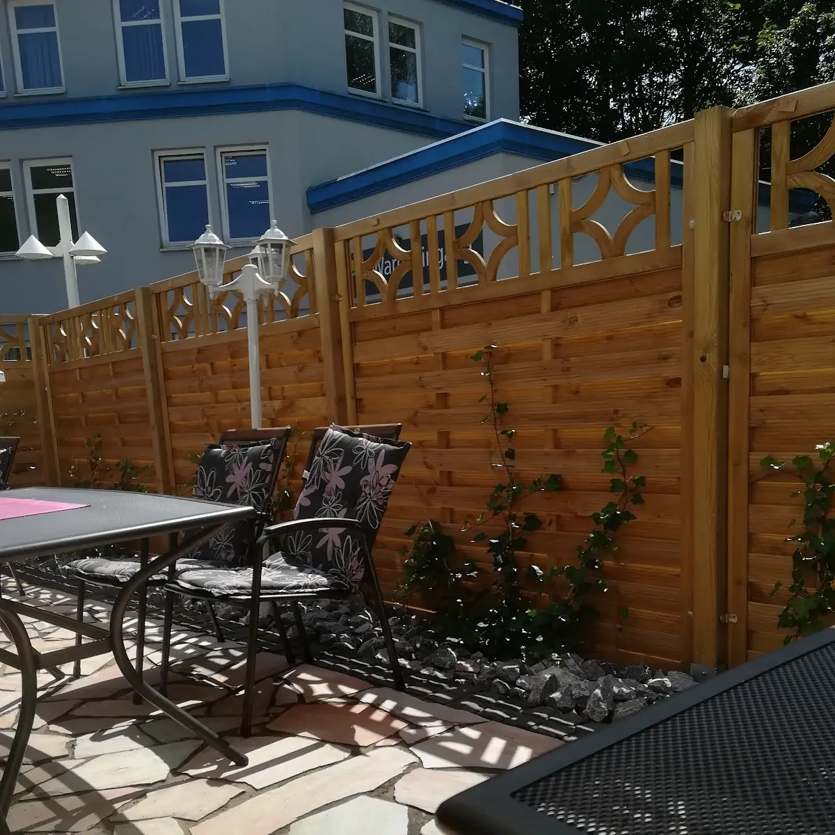 Atmosphäre, Athen Grill im Hohenzollerngarten