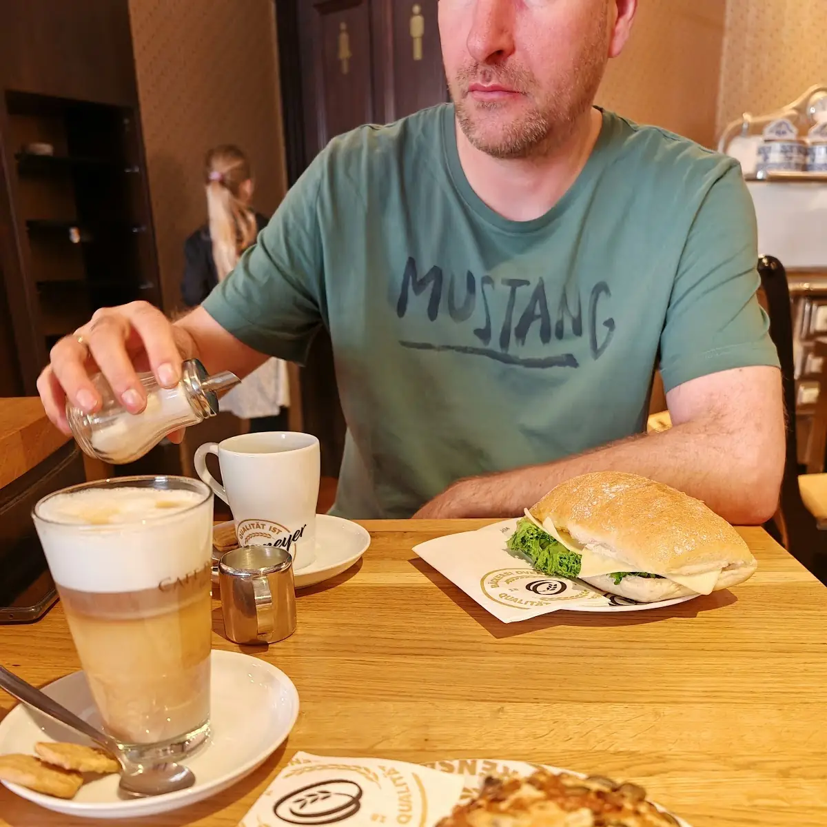 Essen und Trinken photo 1