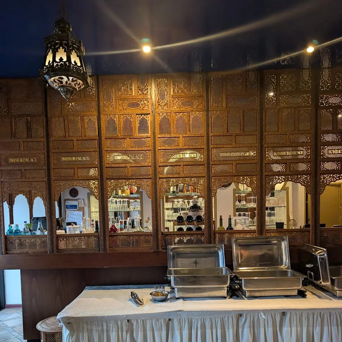 Atmosphäre, Indian Palace Heidelberg