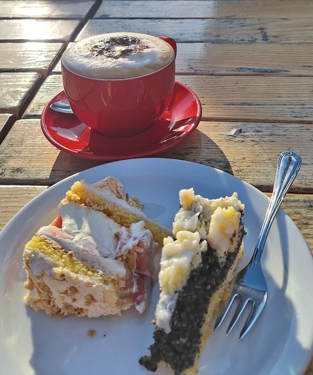 Essen und Trinken photo 2