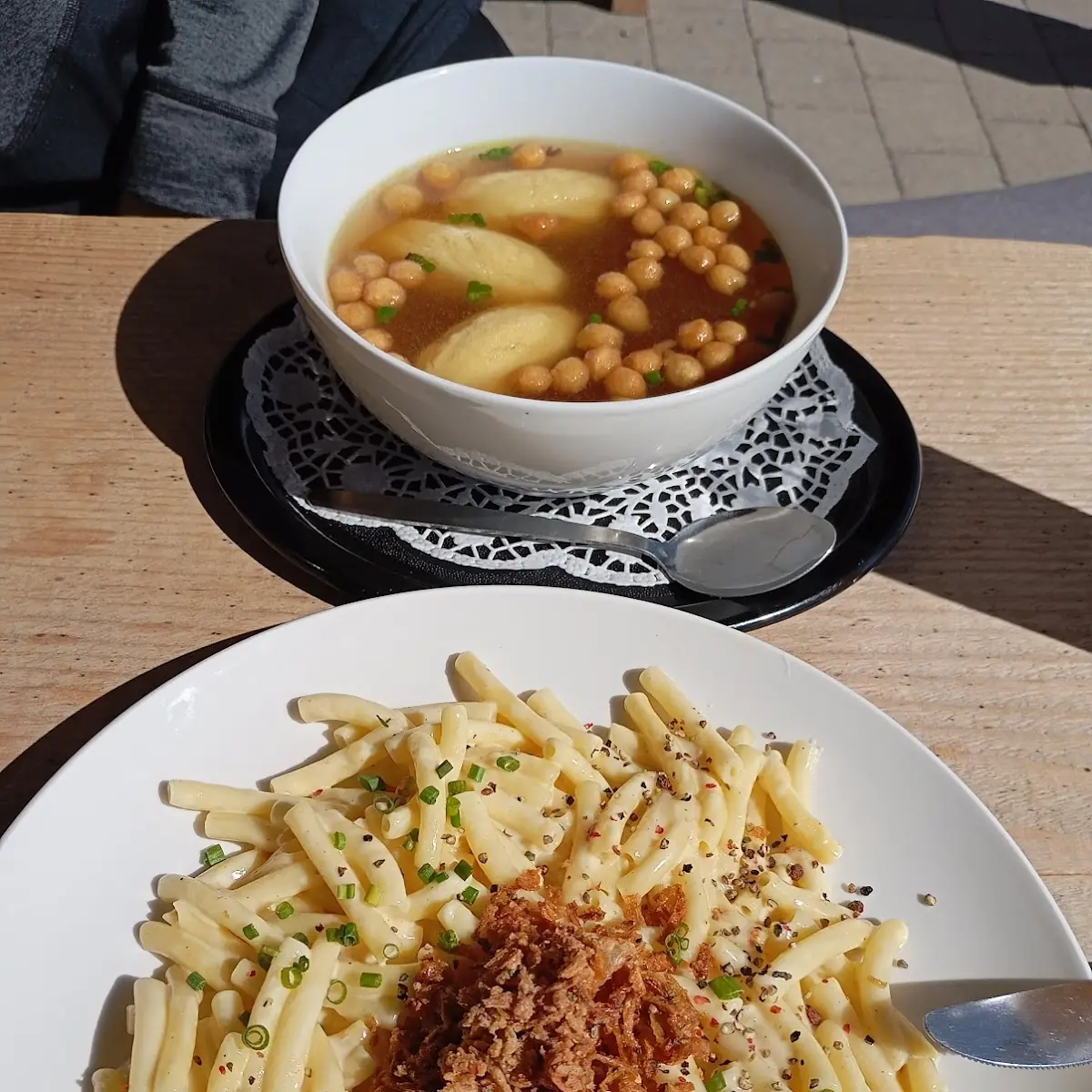 Essen und Trinken photo 3