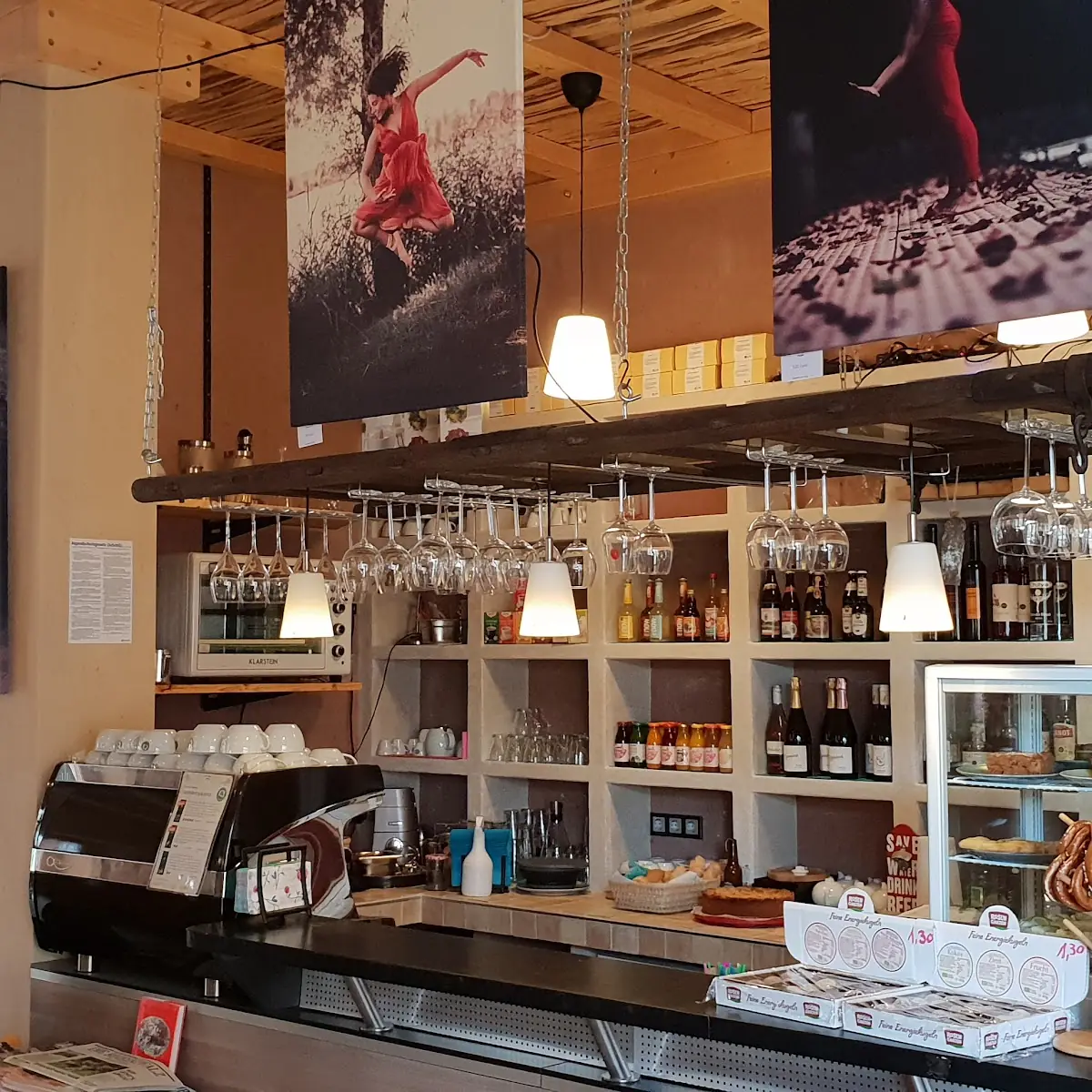 Atmosphäre, Café Charme und Bio-Eis Manufaktur