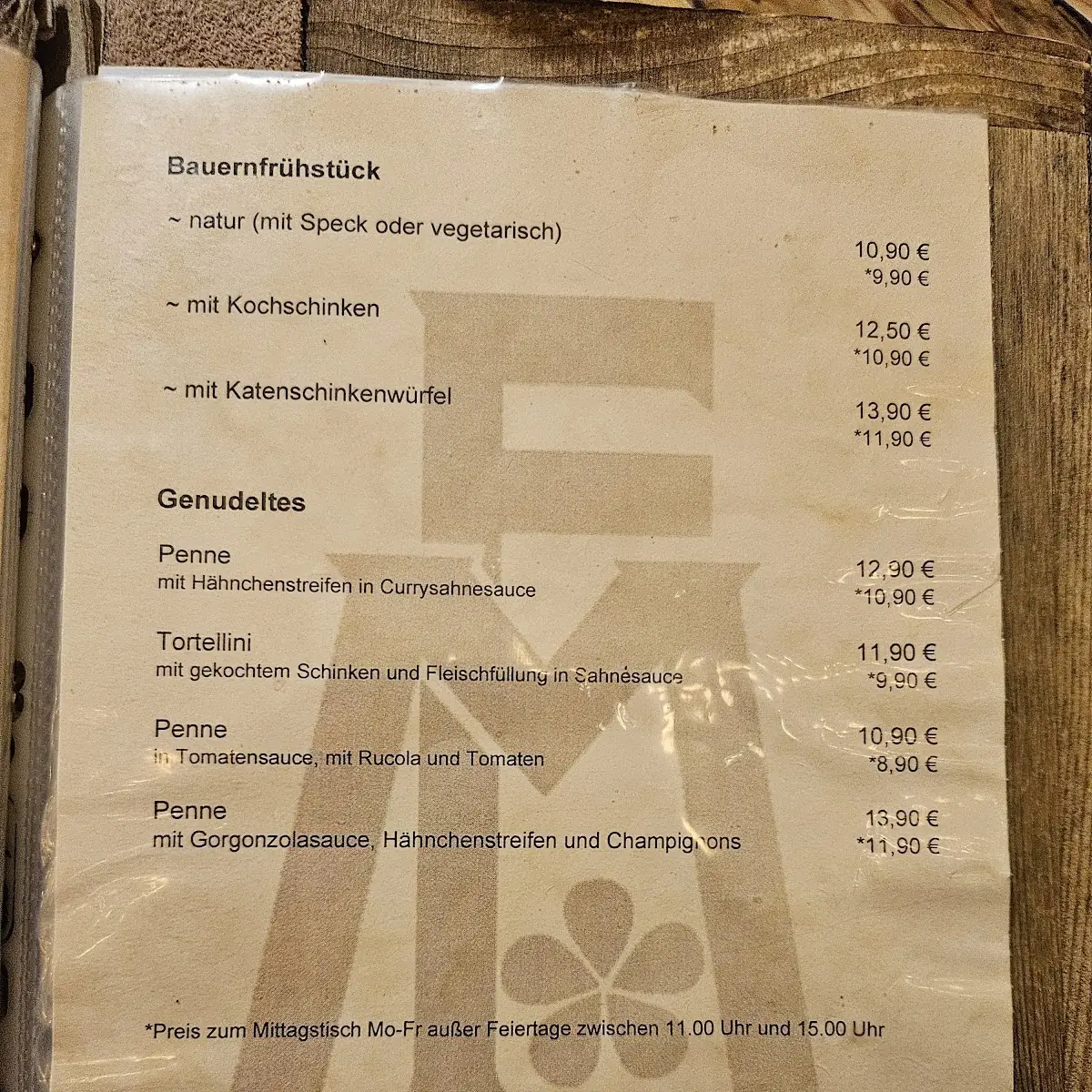 Speisekarte, Frau Möller