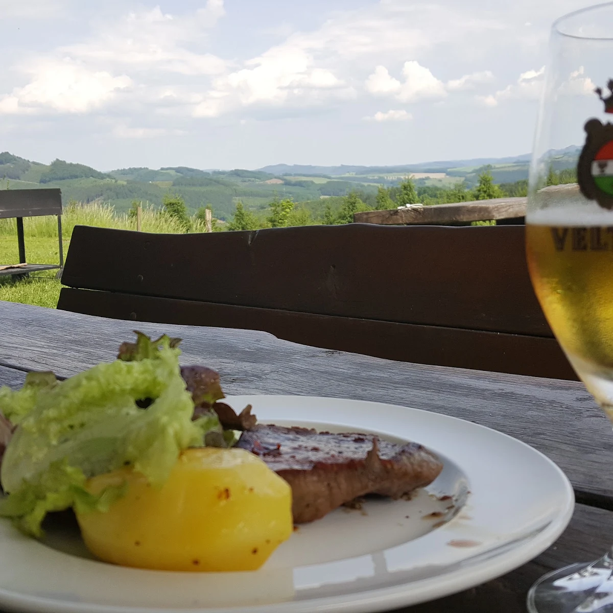 Essen und Trinken photo 2