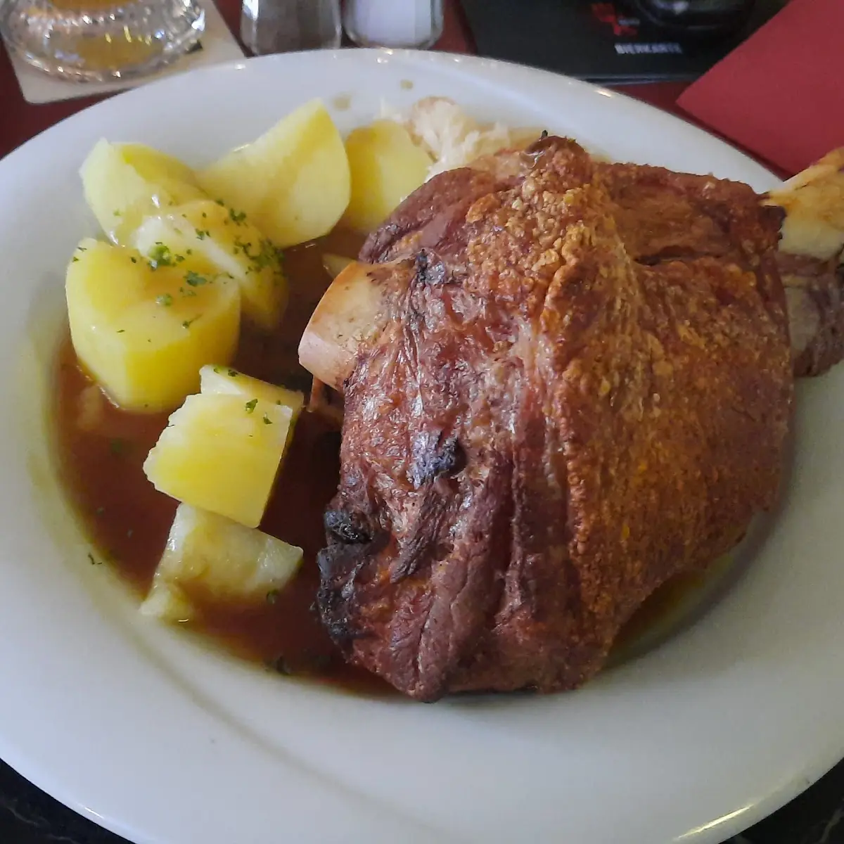 Essen und Trinken, Sportsbar Fair Play