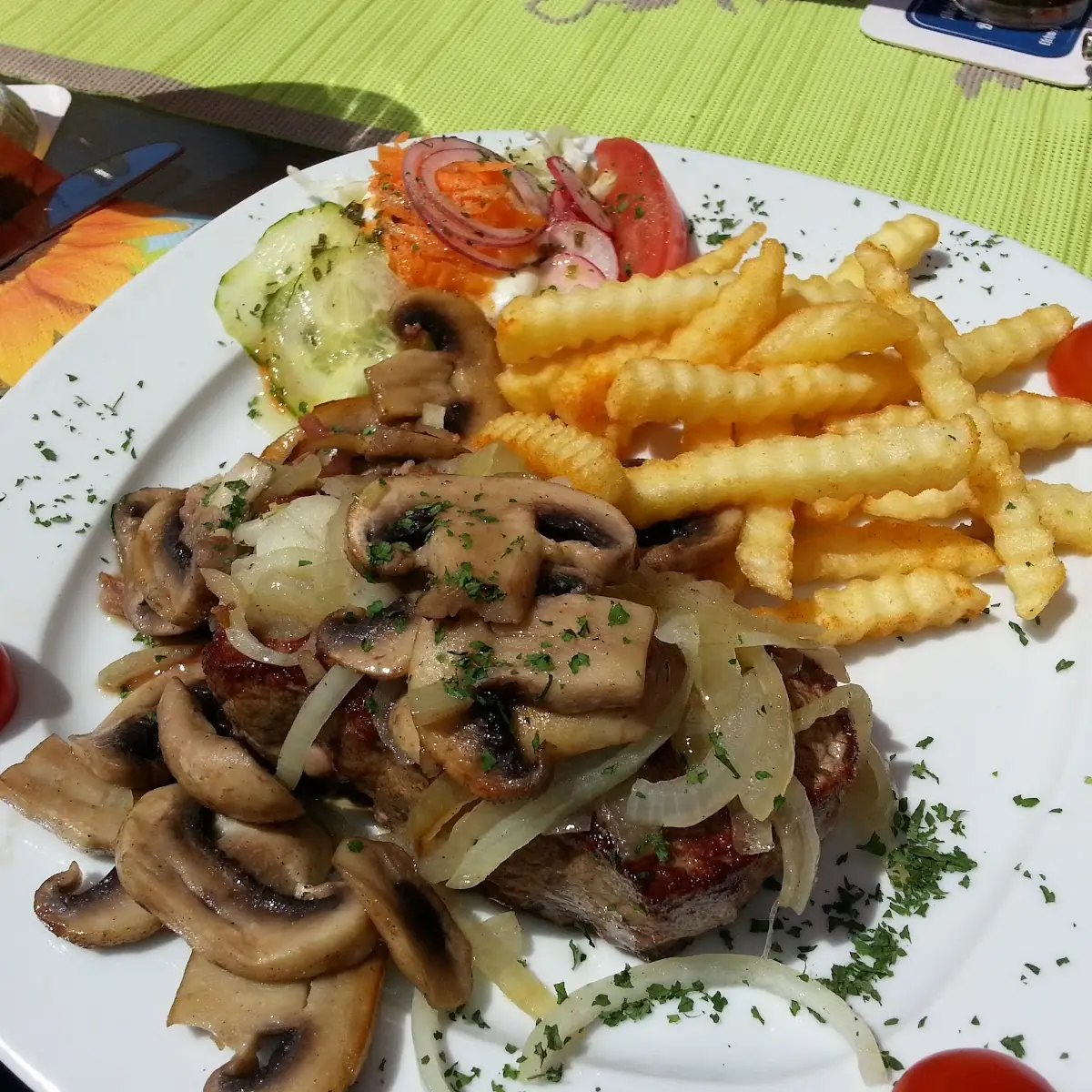 Essen und Trinken, Bürgerhausgaststätte Zum Sandhasen