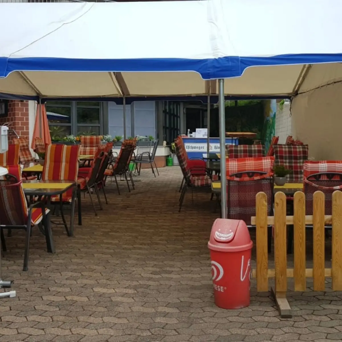 Atmosphäre, Bürgerhausgaststätte Zum Sandhasen