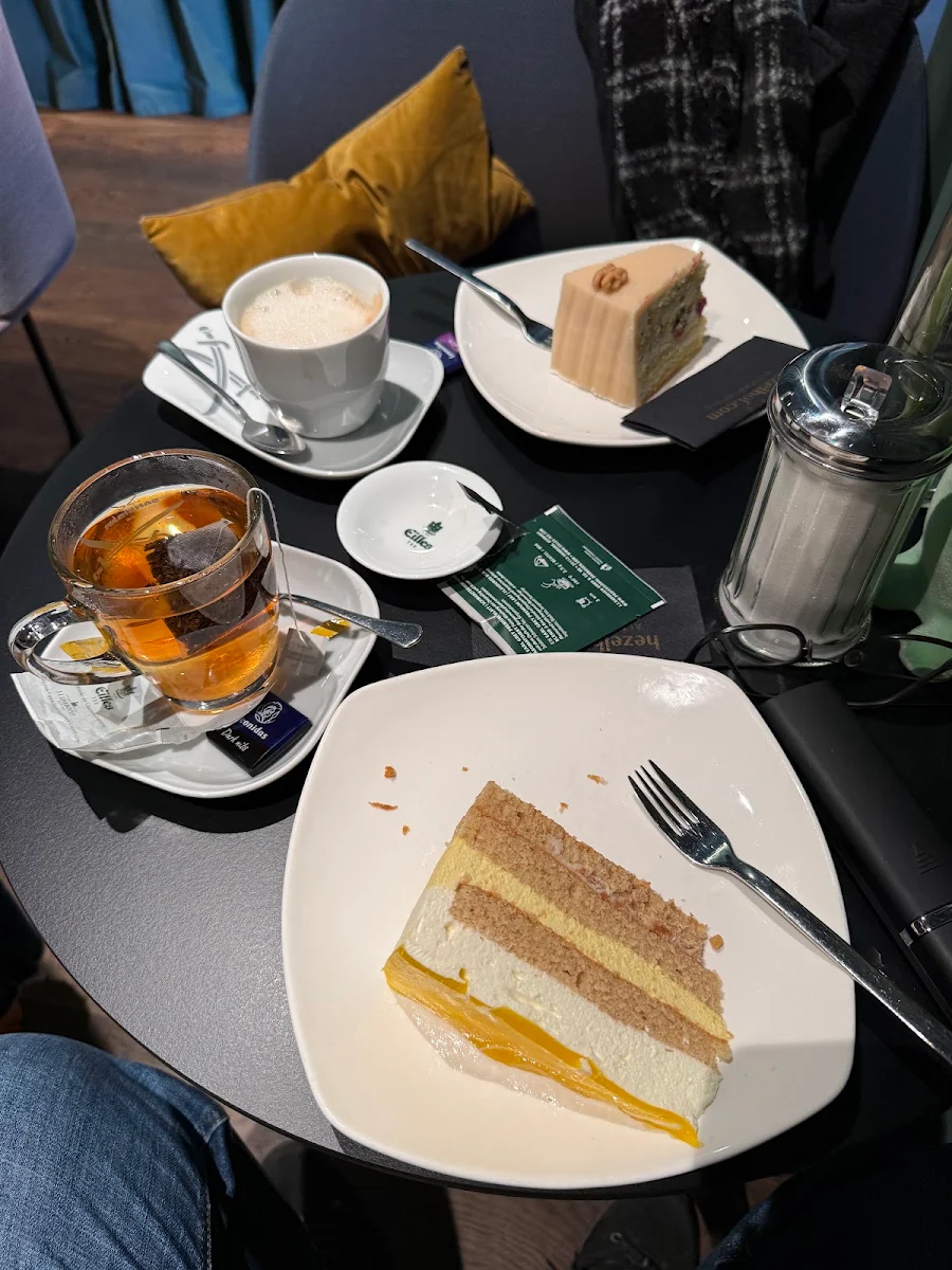 Essen und Trinken photo 2