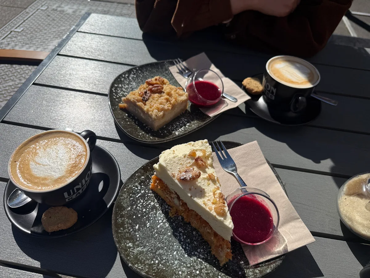 Essen und Trinken photo 3