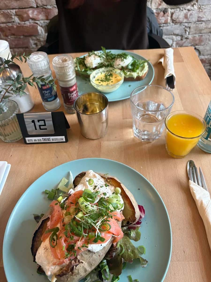 Essen und Trinken photo 3