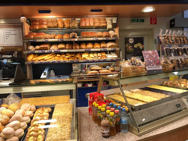 Atmosphäre, Bäckerei Goeken backen Rewe Nieheim