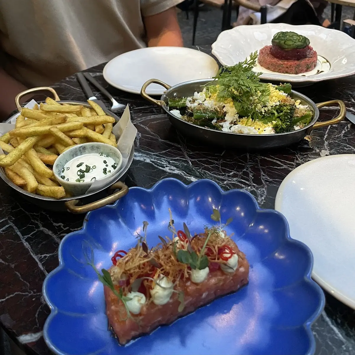 Essen und Trinken, BAR TATAR in der Schreiberei