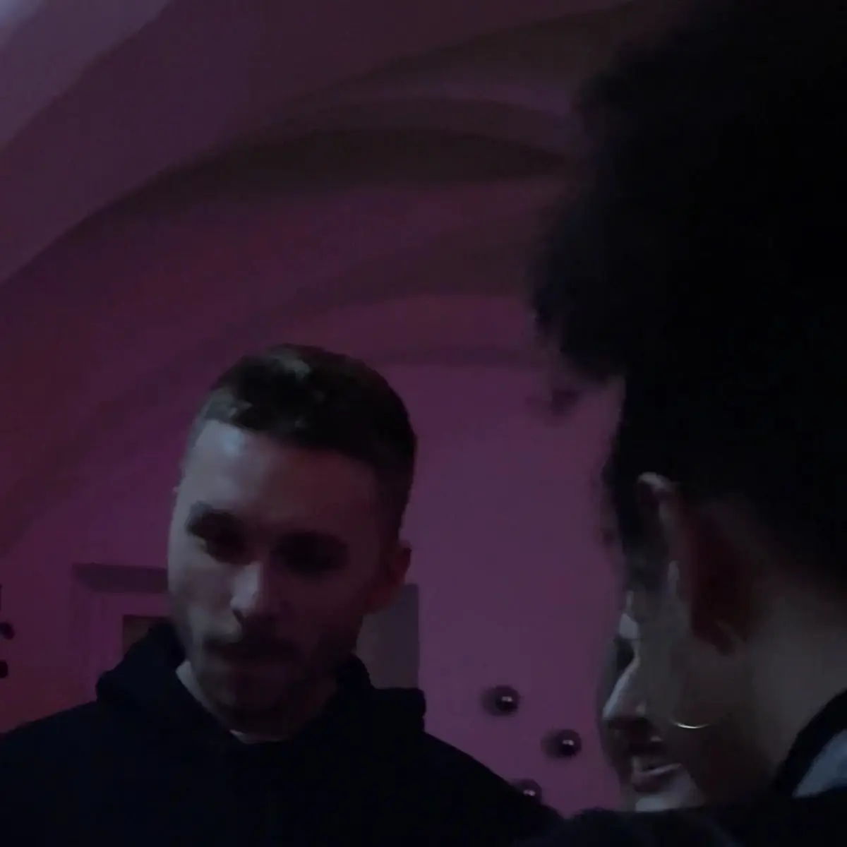 Atmosphäre, BAR TATAR in der Schreiberei