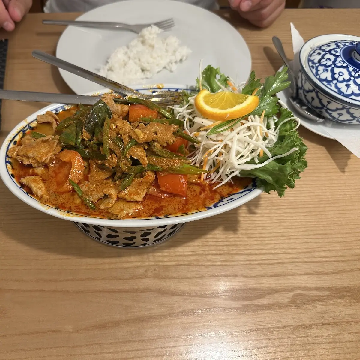 Essen und Trinken, Thung Thong Thai Restaurant