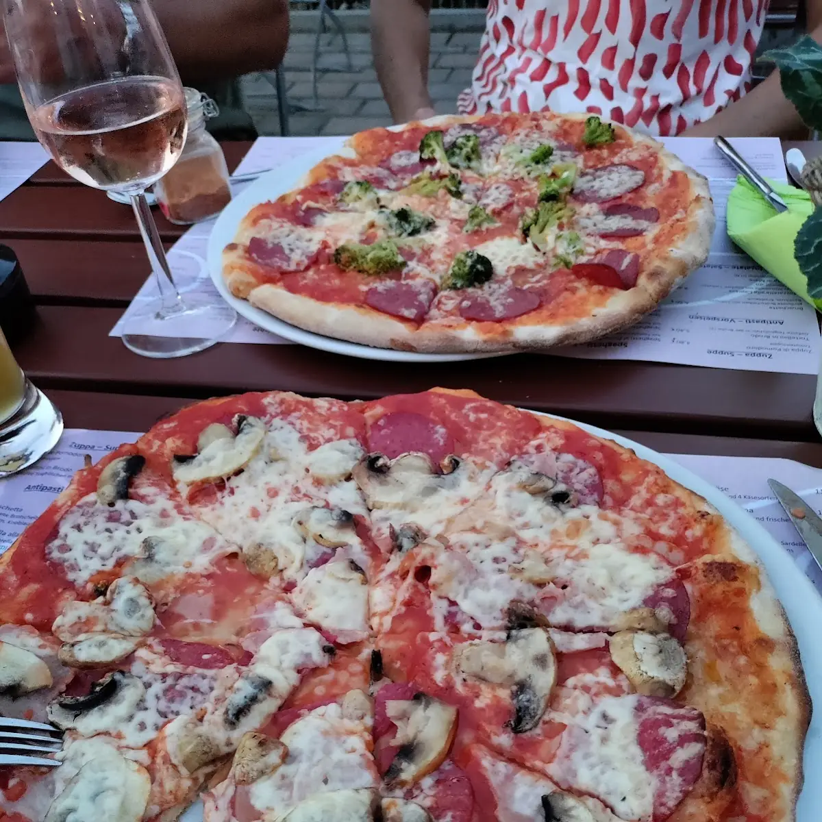 Essen und Trinken photo 2