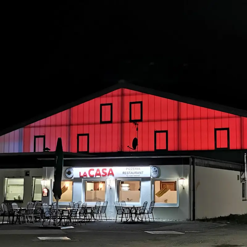 La Casa Pizzeria Restaurant