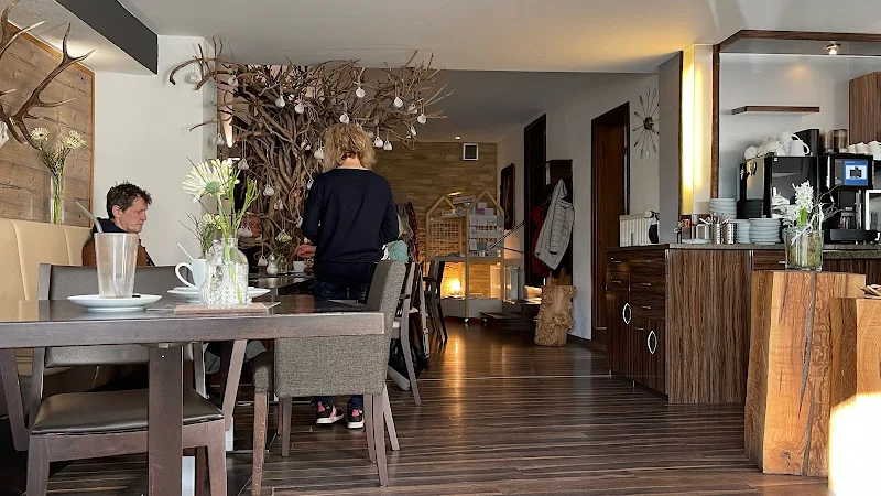 Cafe B1 Hierstetter