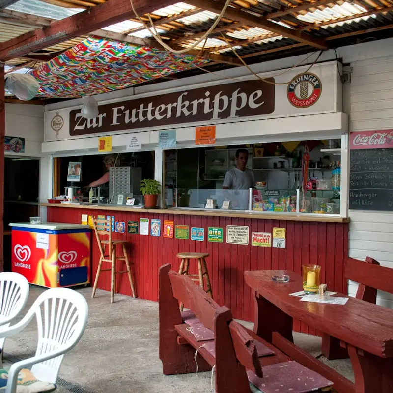 Zur Futterkrippe, deutsch-türkisch-italienische Küche