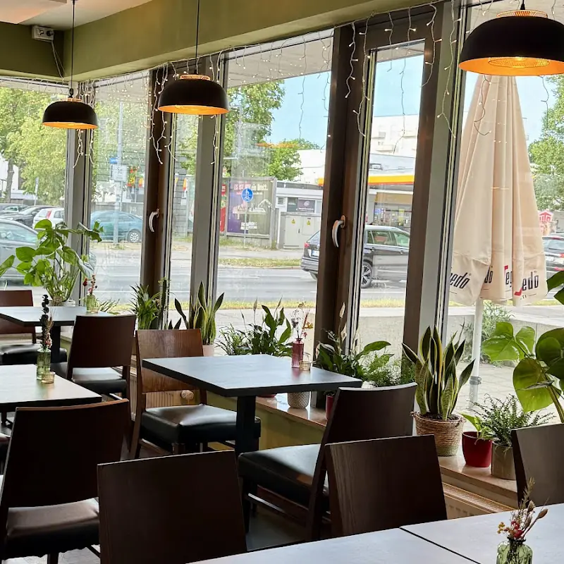 Sannies - asian kitchen & sushi