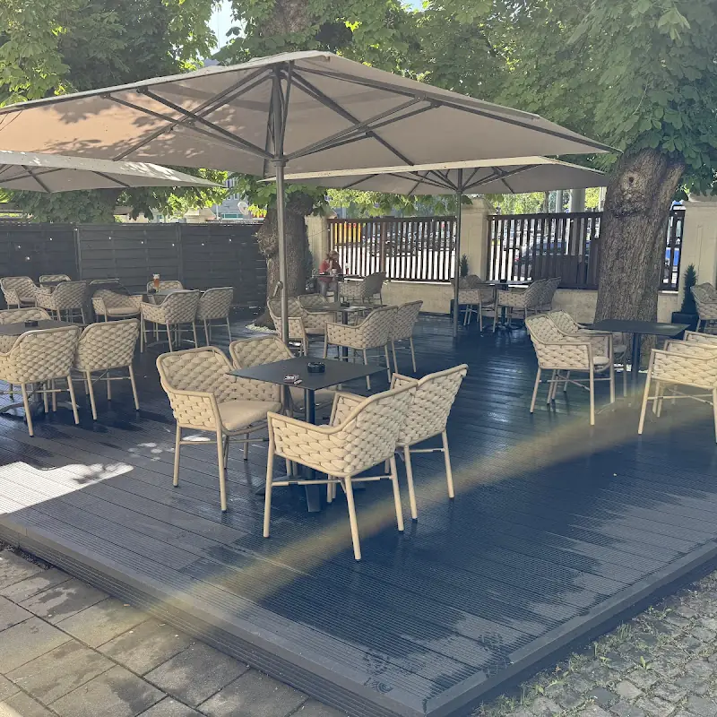 Le Jardin