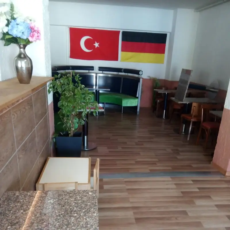 Opa's Bistro